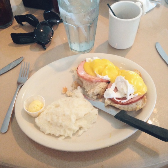 Classics Eggs Benedict and Grits